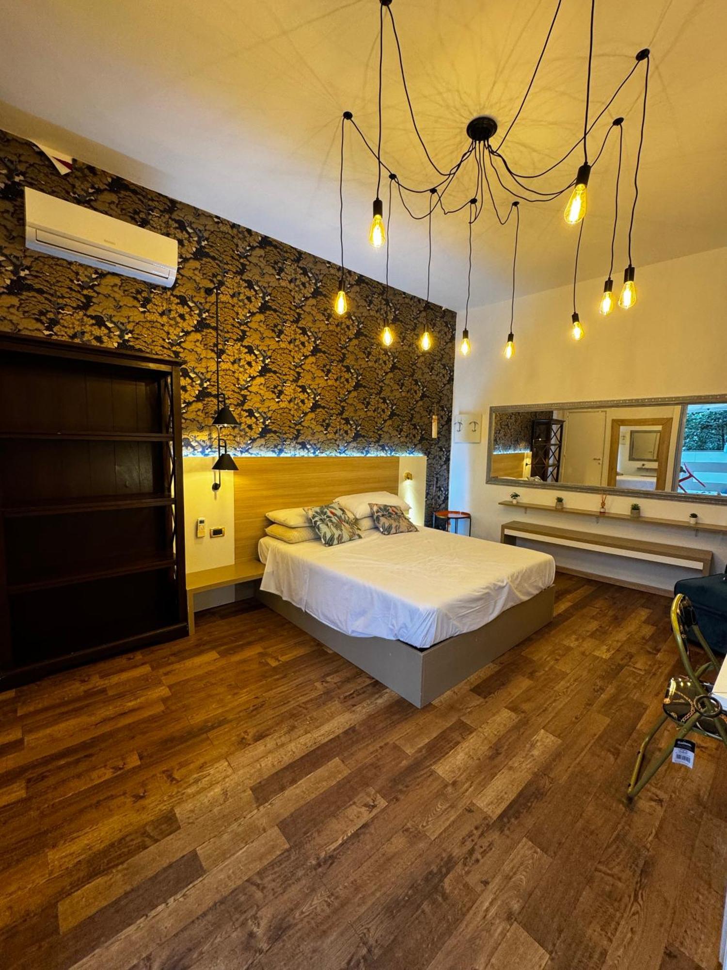 Villa Immacolata กาซาลาบาเต ภายนอก รูปภาพ